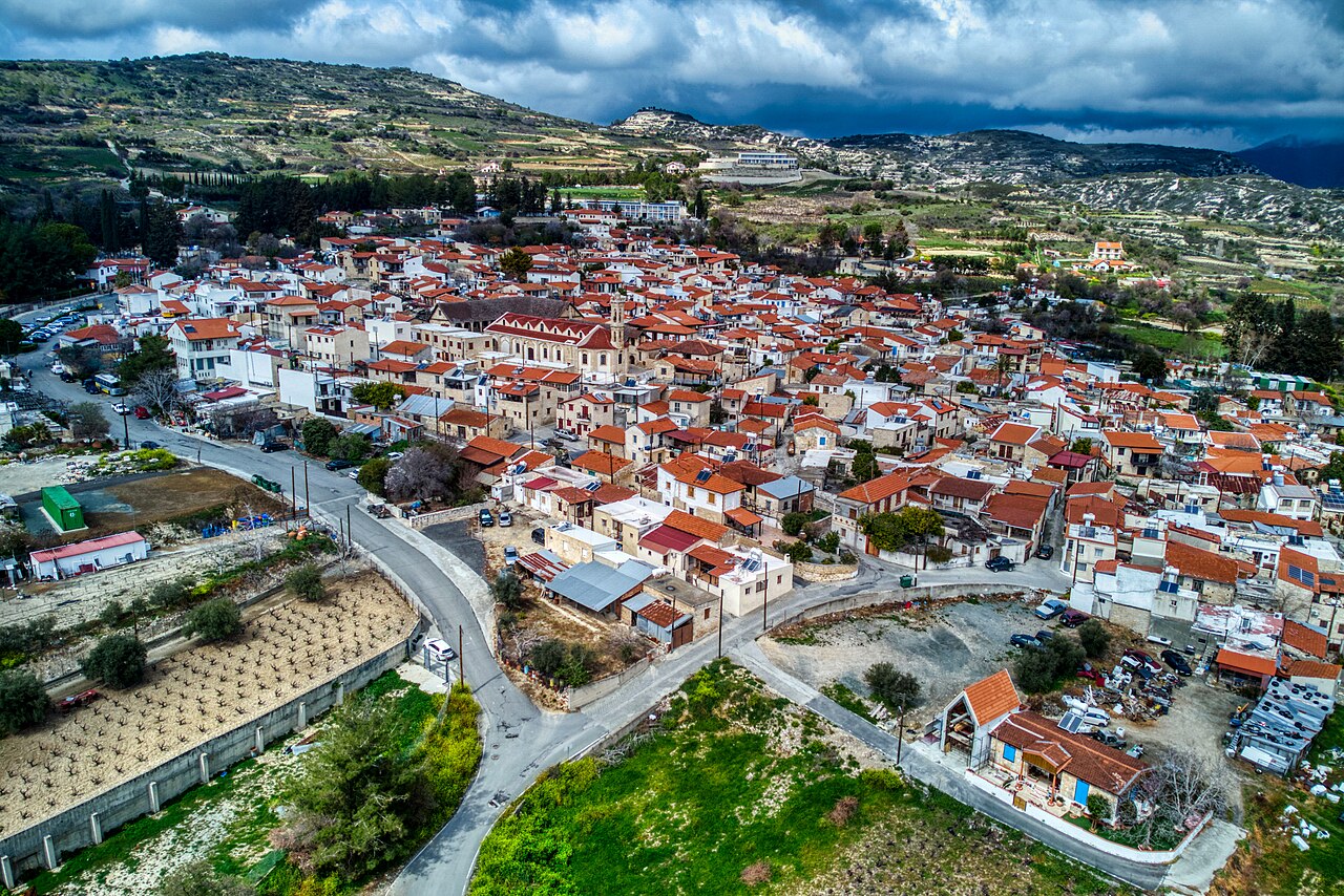 Where to Eat in Cyprus: Tavernas & Meze, Region by Region